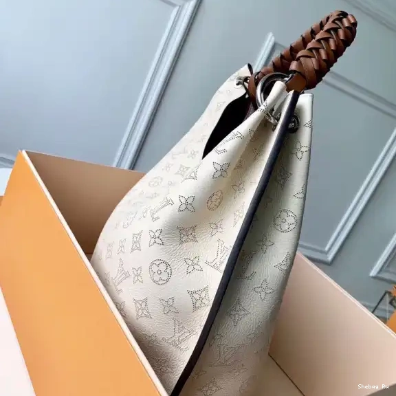 VUITTON CARMEL LOUIS 0628